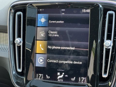 Volvo XC40 1.5 T3 R-Design SUV 5dr Petrol Auto Euro 6 (s/s) (163 ps) 30