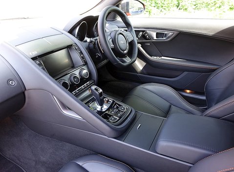 Jaguar F-Type S V8 Convertible 8