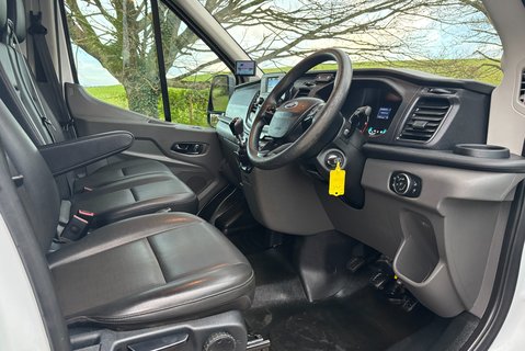 Ford Transit 350 L2 H3 130 ps Workshop Van with Air Con 21