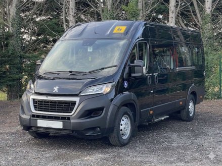 Peugeot Boxer 2.2 Boxer 440 L4H2 Non-D1 17-seat minibus with Telescopic Ramps and NEW ENG
