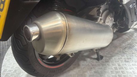 Peugeot Metropolis 400 RS ABS 3 WHEELER TRIKE ONLY 11K MOT JUNE 2027 400CC 12