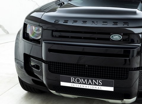 Land Rover Defender 110 V8 23