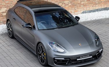 Porsche Panamera Turbo S E-Hybrid Sport Turismo 8