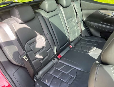 Nissan Qashqai 1.3 Qashqai N-Motion DiG-T 5dr 45