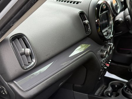 Mini Countryman COOPER 50