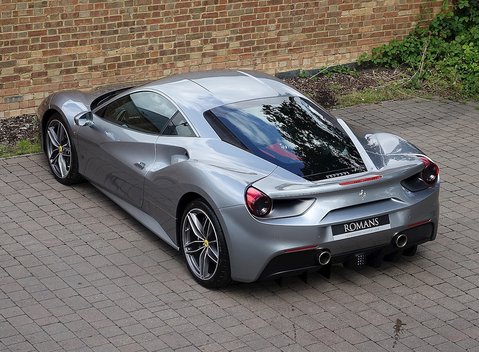 Ferrari 488 GTB 14