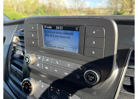 Ford Transit 350 EcoBlue Leader L4 2.0 RWD 2.0 2dr Dropside Manual Diesel 35