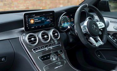 Mercedes-Benz C63 S Premium Plus 16