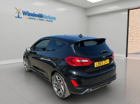 Ford Fiesta 1.5T EcoBoost ST-3 Euro 6 (s/s) 3dr 6