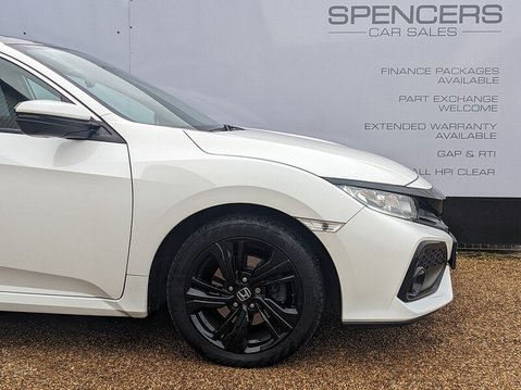 Honda Civic I-DTEC EX 11