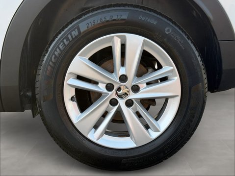 Vauxhall Grandland 1.2 Turbo Design 5dr 14
