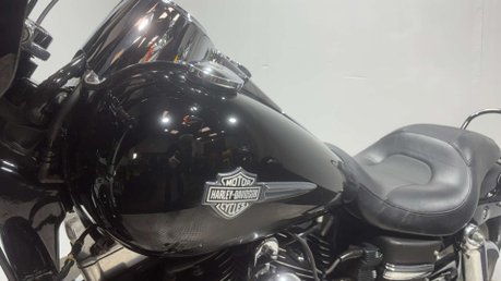 Harley-Davidson Dyna FXDF FAT BOB 2010 17K MOT SERVICED 1584 CRUISER BIKE 50