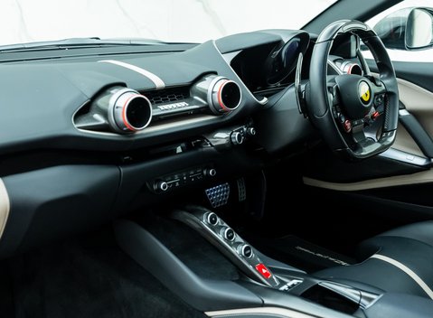 Ferrari 812 Superfast 16
