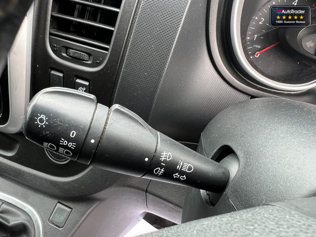 Renault Trafic LWB L2H1 Low Roof Leader LL30 Air Con Alloys Sensors Cam EURO 6 NO VAT 44