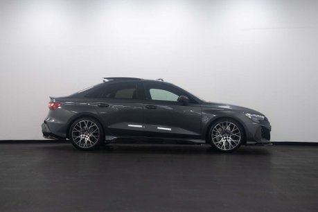 Audi RS3 2.5 TFSI Carbon Vorsprung Saloon 4dr Petrol S Tronic quattro Euro 6 (s/s) ( 5