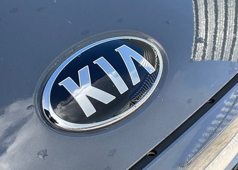 Kia Stonic 1.0 T-GDi Connect 48v 6
