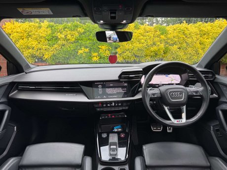 Audi RS3 2.5 RS 3 Vorsprung TFSI Quattro Semi-Auto 4WD 4dr 44