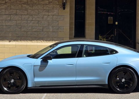 Porsche Taycan Taycan 4x2 4dr 26