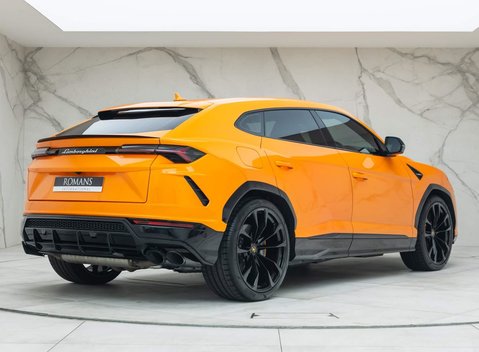 Lamborghini Urus 27