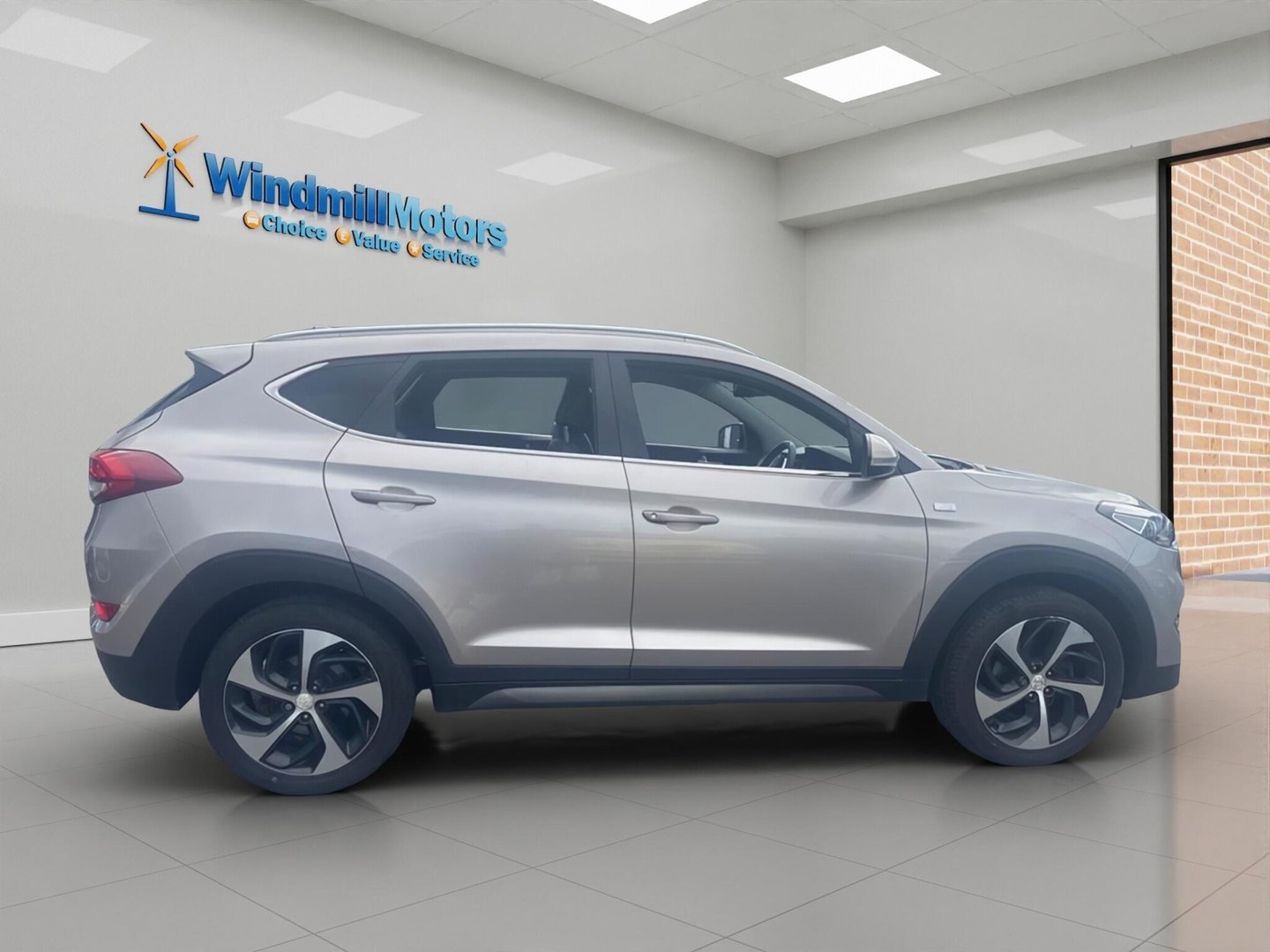 2017 Hyundai Tucson — image 3