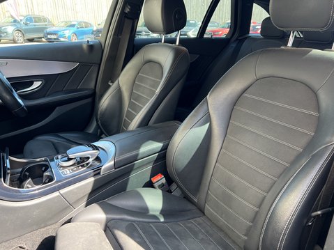 Mercedes-Benz C Class 2.0 C220d AMG Line (Premium) Estate 5dr Diesel G-Tronic+ Euro 6 (s/s) (194 17