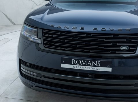 Land Rover Range Rover P460e Autobiography LWB 32