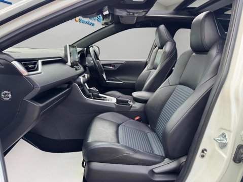 Toyota Rav4 2.5 VVT-h Dynamic CVT Euro 6 (s/s) 5dr 44