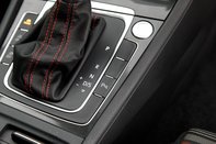 Volkswagen Golf GTI DSG 32