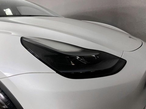 Tesla Model Y (Dual Motor) Long Range SUV 5dr Electric Auto 4WDE (384 bhp) 9