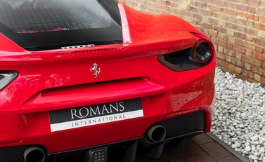 Ferrari 488 GTB 23