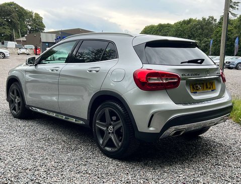 Mercedes-Benz GLA 2.1 GLA 220 AMG Line D 4Matic Auto 4WD 5dr 9