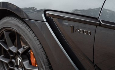 Aston Martin DBX '1913 Package' 12