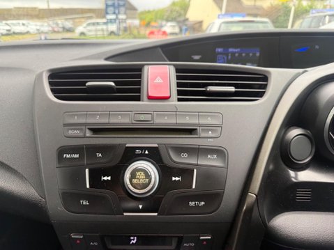 Honda Civic 1.8 i-VTEC ES Auto Euro 5 5dr 15