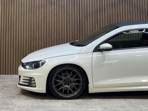 Volkswagen Scirocco 2.0 Scirocco R-Line BlueMotion Technology TDI Semi-Auto 3dr 31
