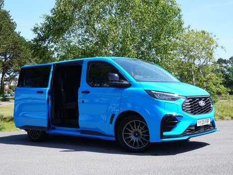 Ford E-Transit Custom 320 65kWh MS-RT Crew Van Auto L1 H1 5dr