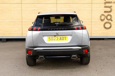 Peugeot 2008 PURETECH S/S ALLURE PREMIUM PLUS 6