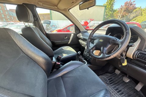 Land Rover Freelander TD4 FREESTYLE..LAST OWNER 14 YEARS..AIR CON..HEATED SEATS..SIDE STEPS.. 19