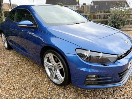 Volkswagen Scirocco 2.0 TDI BlueMotion Tech R-Line DSG Euro 6 (s/s) 3dr 7