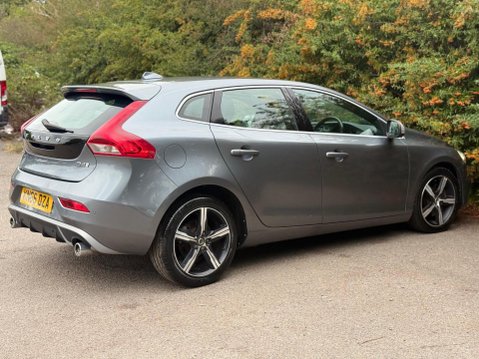 Volvo V40 2.0 D4 R-Design Euro 6 (s/s) 5dr 15