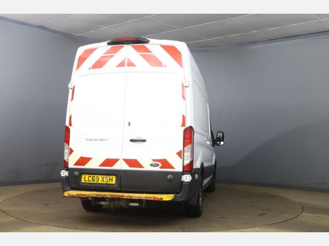 Ford Transit 2.0 350 EcoBlue Leader FWD L2 H2 Euro 6 (s/s) 5dr 6