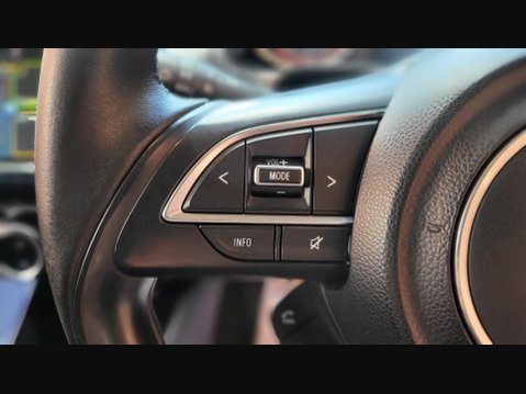 Suzuki Swift SZ5 BOOSTERJET SHVS MHEV 18