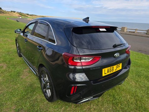 Kia Ceed 1.6 CRDi GT-Line Euro 6 (s/s) 5dr 7