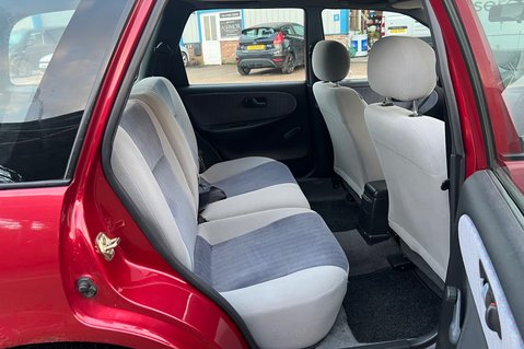 Nissan Primera GX - TWO OWNERS FROM NEW!!!  PX TO CLEAR - MOT OCTOBER 18