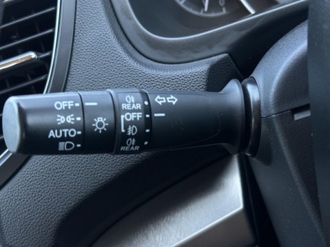 Honda CR-V 2.2 i-DTEC SE 4WD Euro 5 (s/s) 5dr 37