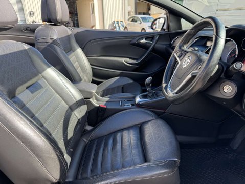 Vauxhall Cascada 1.4 Cascada Elite S/S 2dr - NATIONAL DELIVERY* 13