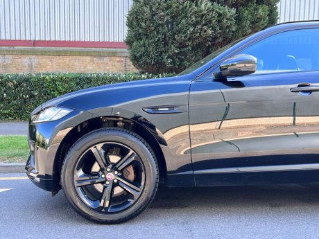 Jaguar F-Pace 2.0 D180 R-Sport Auto AWD Euro 6 (s/s) 5dr 49