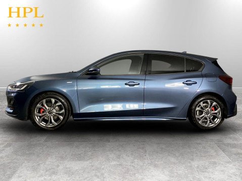 Ford Focus 1.0T EcoBoost MHEV ST-Line Hatchback 5dr Petrol Hybrid Manual Euro 6 (s/s) 4