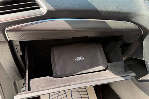 Ford Edge ST-LINE ECOBLUE - PAN ROOF -DRIVERS ASSISTANCE PACKAGE - PANORAMIC ROOF  73