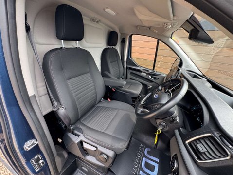 Ford Transit Custom 2.0 Transit Custom 280 Limited EcoBlue 5dr 22