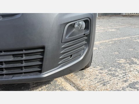Citroen Berlingo 950 ENTERPRISE XL BLUEHDI 9